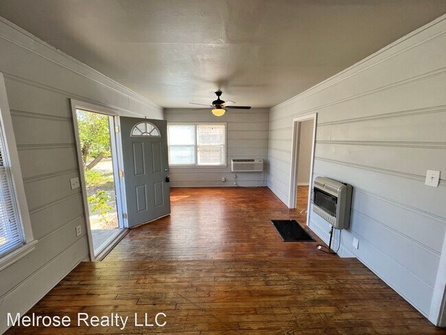 Foto del edificio - 1 br, 1 bath House - 620 NW 27th Street