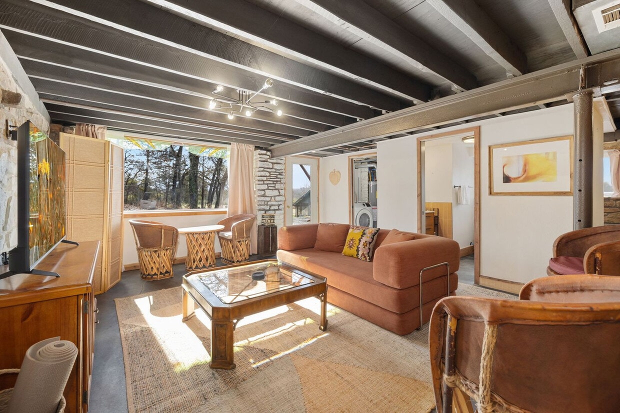 Primary Photo - 17097 Lake Sequoyah Dr