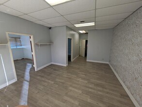 Building Photo - 8315 1st Ave S