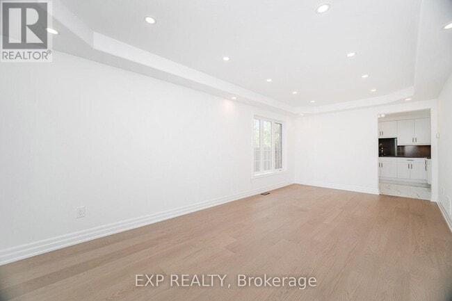 Building Photo - 2417 Orchard Rd