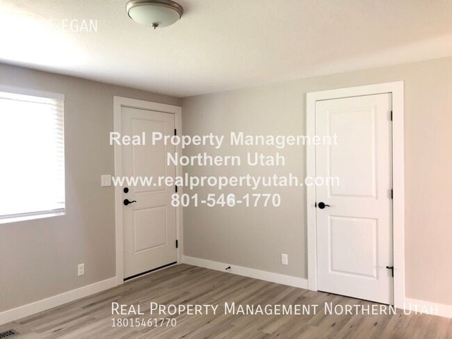 Building Photo - 941 E EGAN-