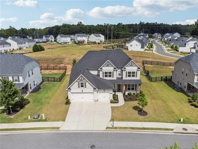 Building Photo - 4055 Starwood Dr