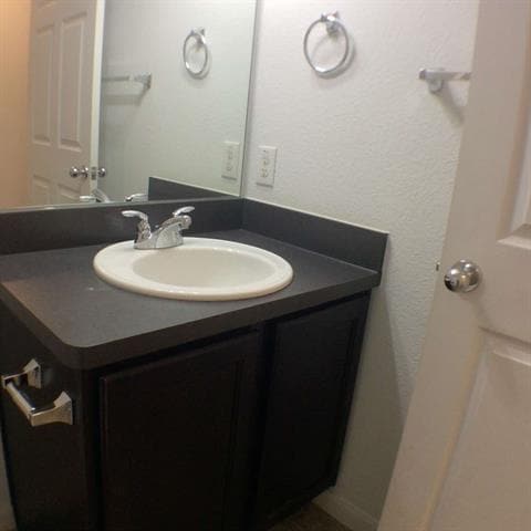 Building Photo - 6655 Cattle Dr