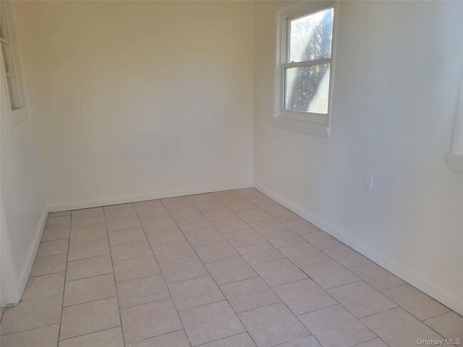 Foto del edificio - 3479 Lexington Ave