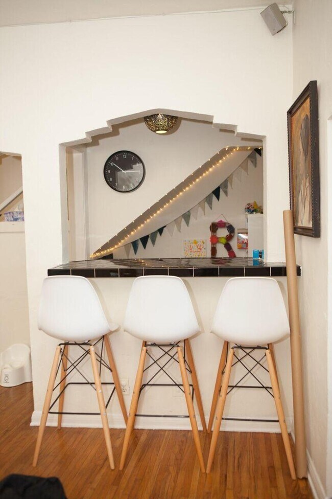 Foto del edificio - 1513 Murray Dr