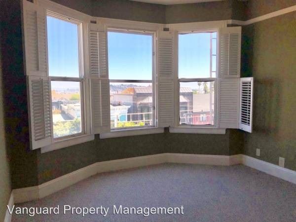 Building Photo - 2 br, 1 bath Apartment - 334 Noe Street #5