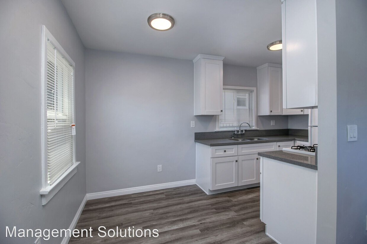 Foto principal - 3970-3974 Florida St