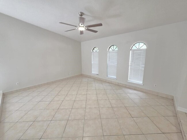 Foto del edificio - 15630 Camino Del Sol Dr