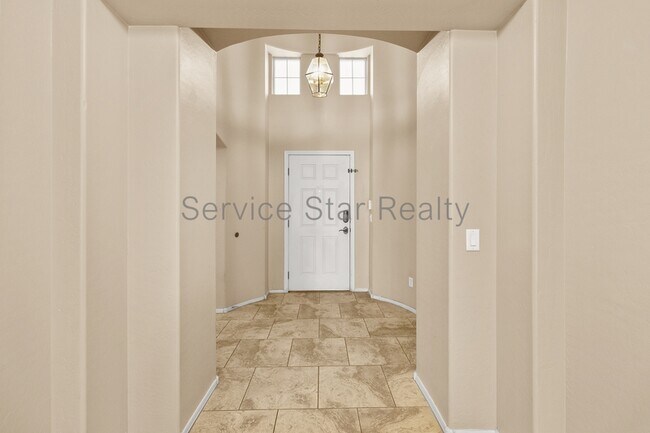 Foto del edificio - 14839 W Riviera Dr