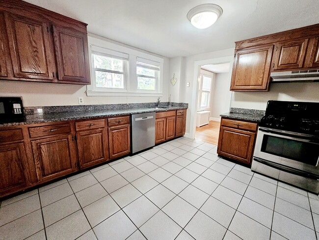 Building Photo - 9 Keefe Ave