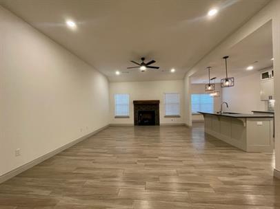 Building Photo - 1024 Laux Ln