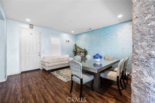 Foto del edificio - 37184 Running Springs Rd