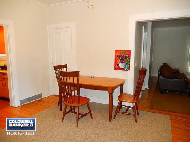 Foto del edificio - 428 Pine St