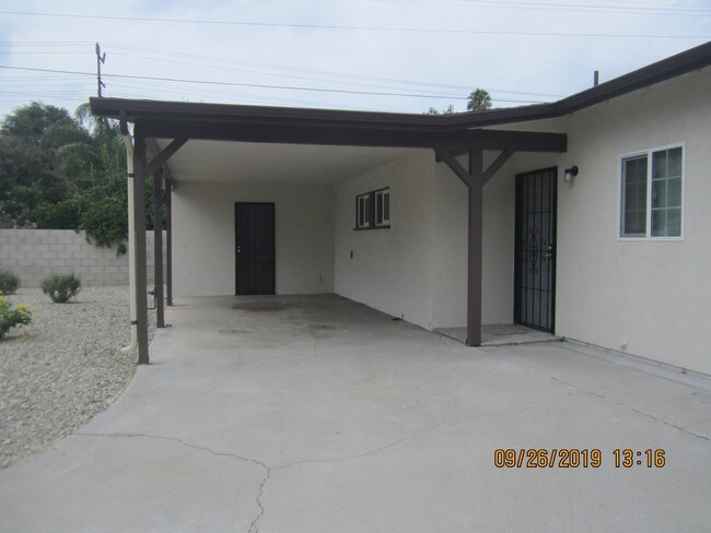 Foto del edificio - 3 br, 1.5 bath House - 5671 WALTER ST.