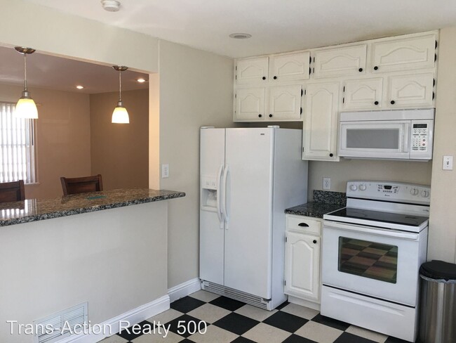 Building Photo - 3 br, 2 bath House - 1360 FALAND
