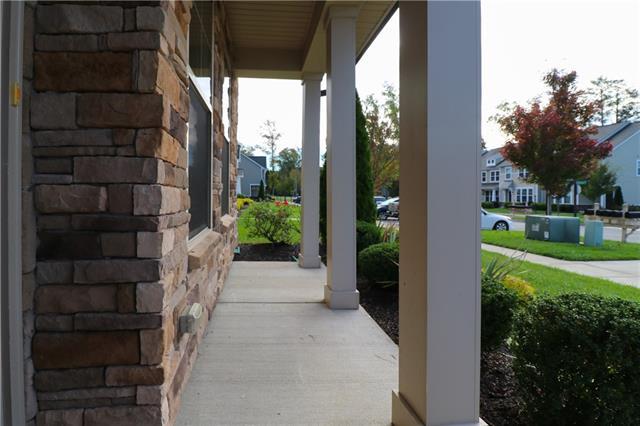 Building Photo - 2424 Marions Ln