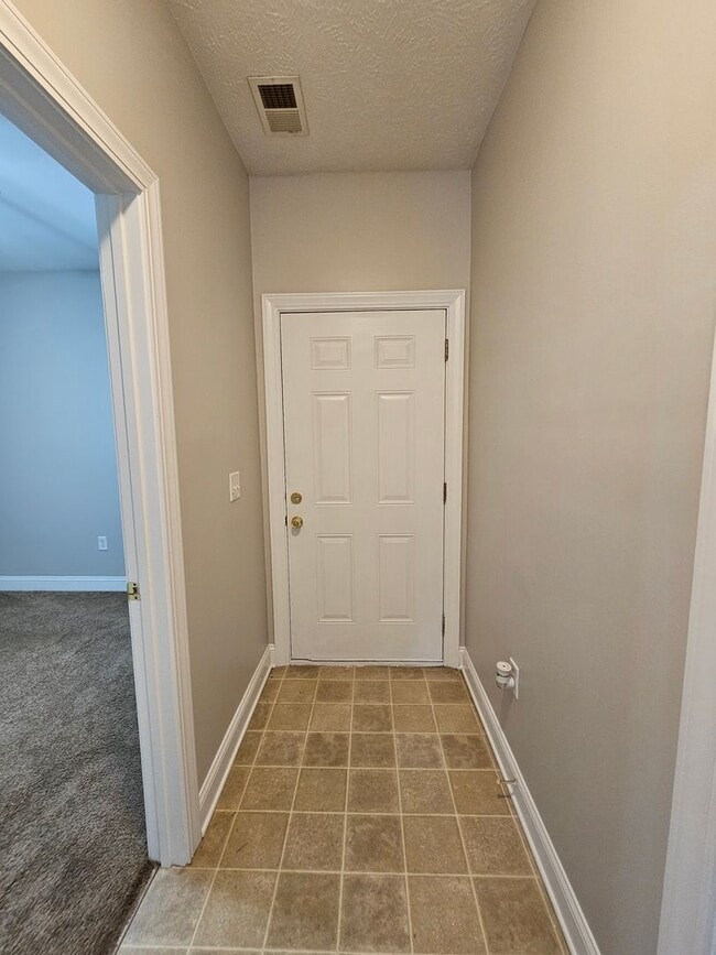 Photo - Fountain Pointe 3 bed 2 bath House