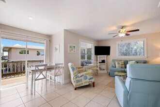 Building Photo - 2515 Avenue B