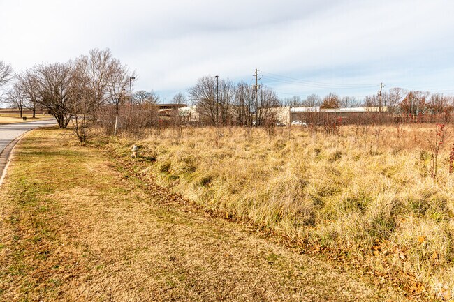 Building Photo - Trails on the Creek Apartments