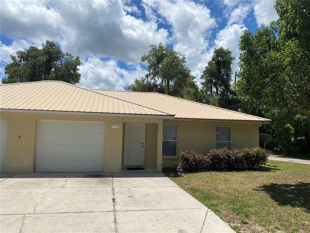 Foto principal - 5730 NE 33rd St