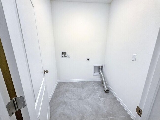 Foto del edificio - 1784 Buckeye Rd