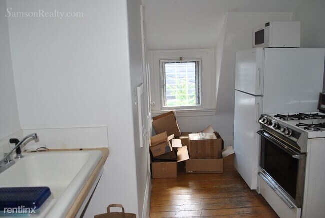 Foto del edificio - 1 br, 1 bath Condo - 109 Bowen St 3r Unit 3r