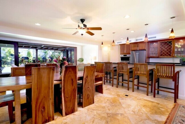 Foto del edificio - Beachside Luxury: 4BR Mokulua Seaside w/  ...