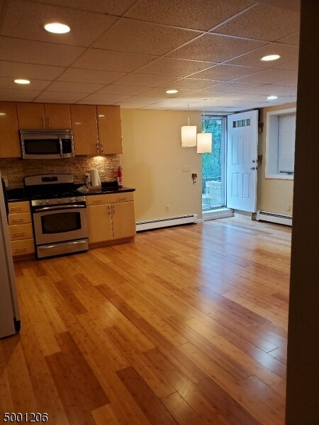 Foto del edificio - 8 Oakwood Ct