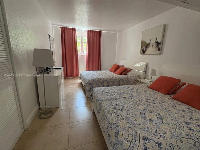 Foto del edificio - 3801 S Ocean Dr