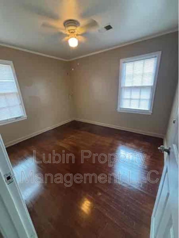 Building Photo - 1108 Goodman St