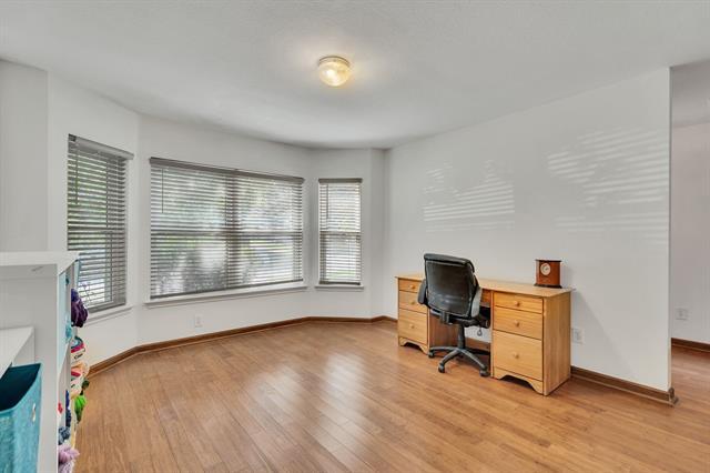 Foto del edificio - 6319 Liberty Ct