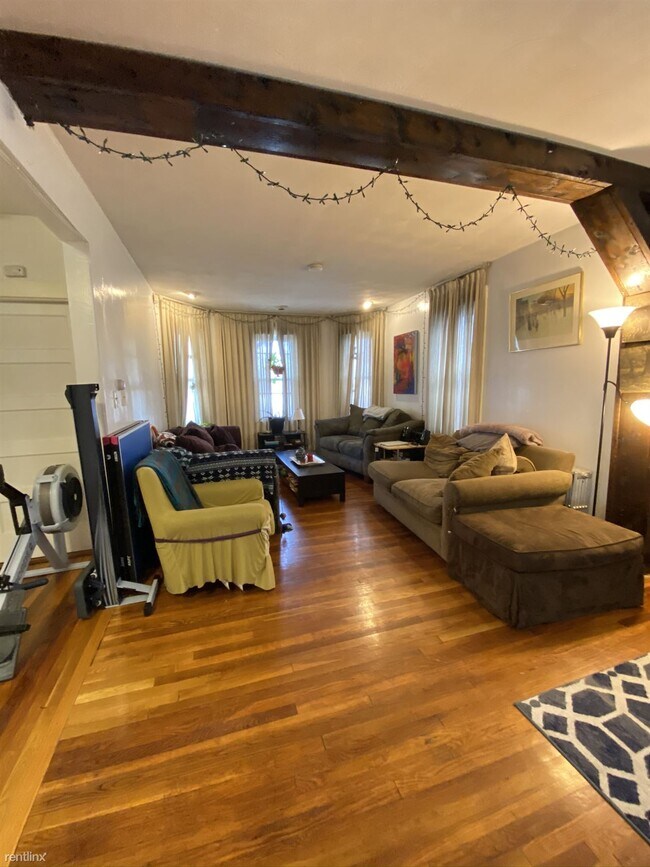 Foto del edificio - 333 Alewife Brook Pkwy