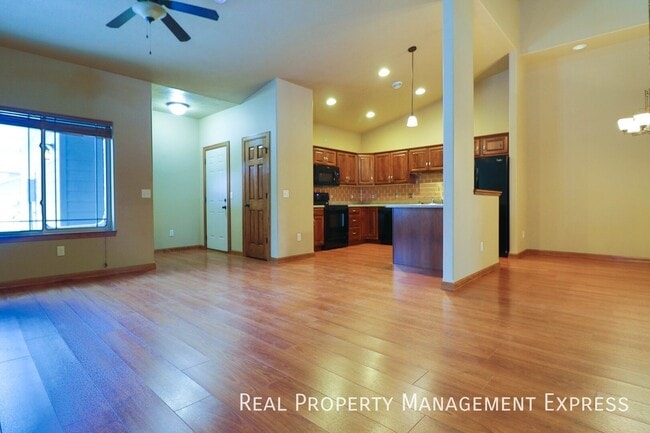 Building Photo - 4319 Shipton St