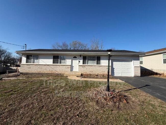 Photo - 10191 Mayfair Dr House