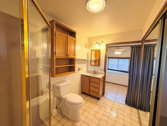 Foto del edificio - Charming One-Bedroom Near Downtown Petaluma – Utilities Included