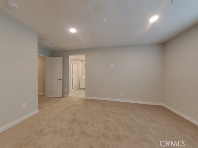 Building Photo - 31739 Willowood Way