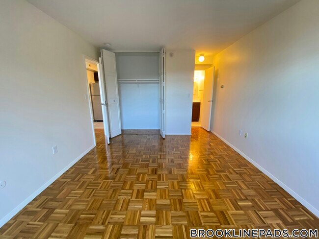 Foto del edificio - 185 Freeman St