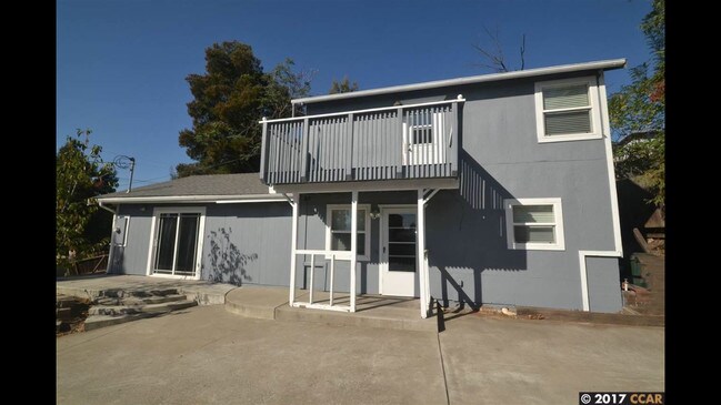 Foto del edificio - 2431 Monterey Ave