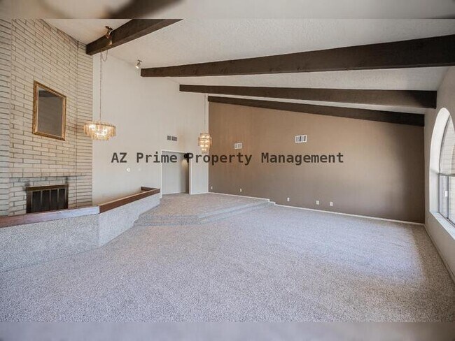 Building Photo - 15207 N 4th St
