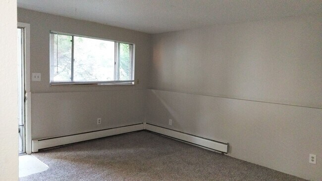 Foto del edificio - Peaceful 1- & 2-Bedroom Homes Surrounded b...