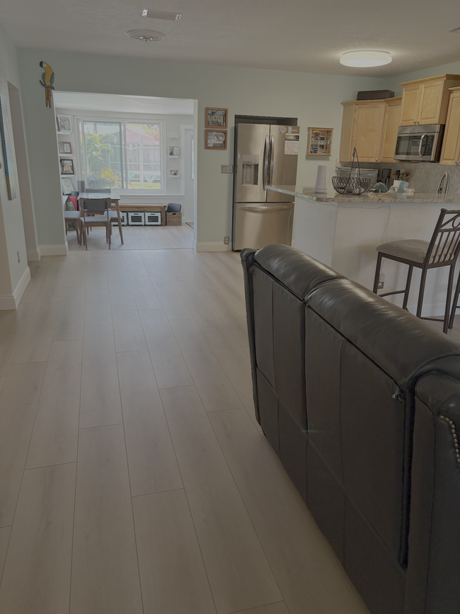 Foto del edificio - 262 43rd Ave NE