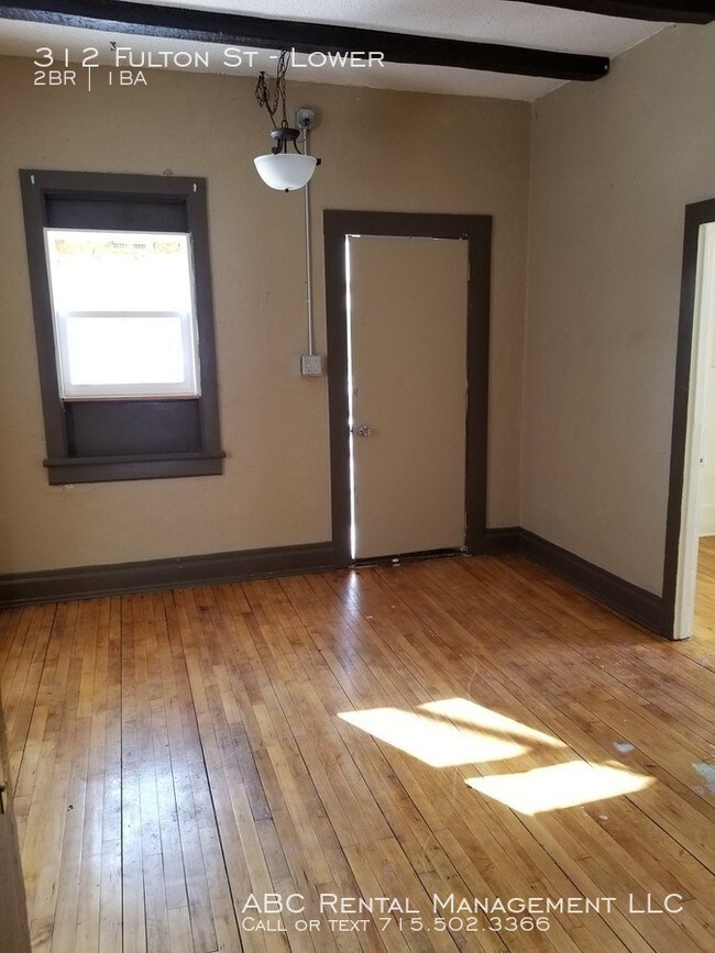 Foto del edificio - Lower Level 2 bedroom duplex