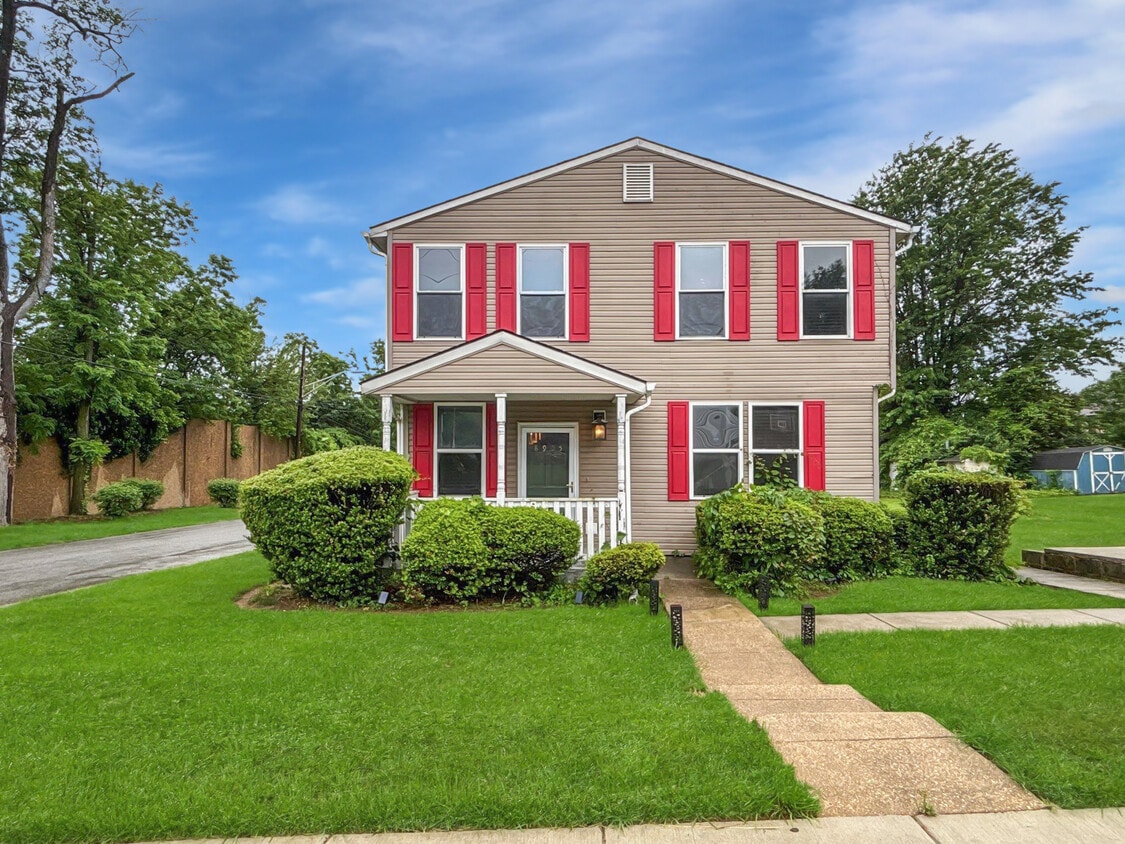 Primary Photo - 8905 Glenarden Pkwy