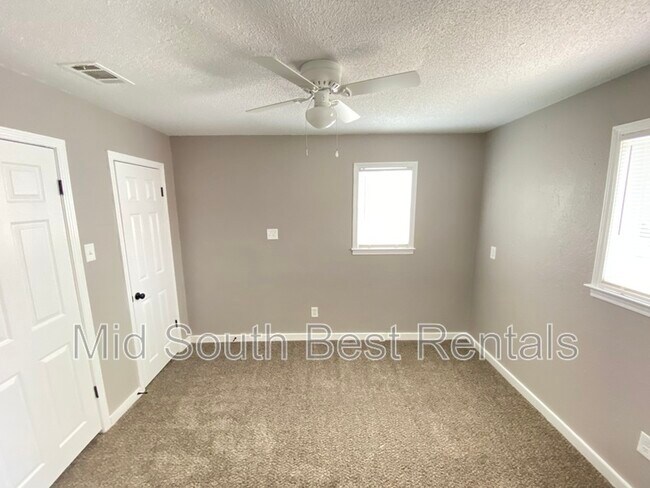 Building Photo - 3141 Benjestown Rd