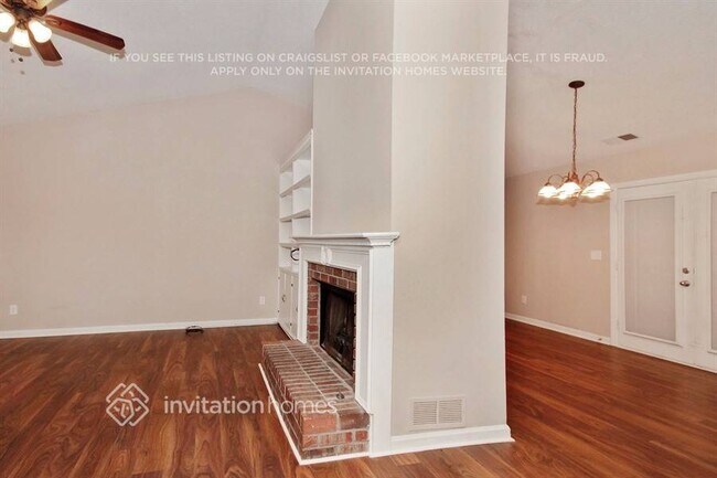 Building Photo - 5551 Quarters Way