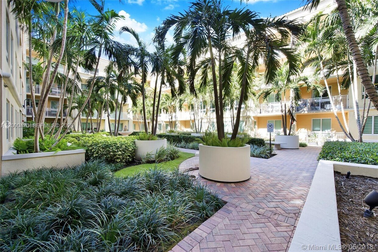 Foto del edificio - 7350 SW 89th St