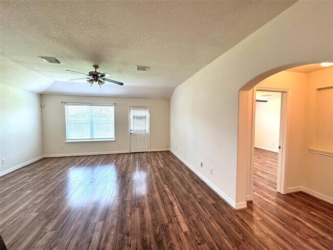 Foto del edificio - 19650 River Pointe Ln