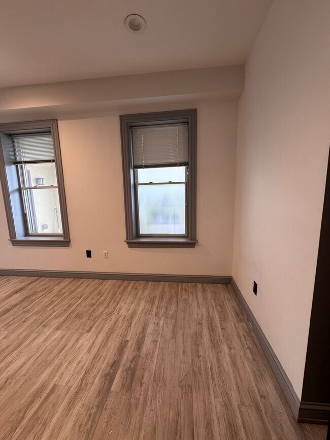 Otro rincón de la sala de estar - 118-120 Northampton St