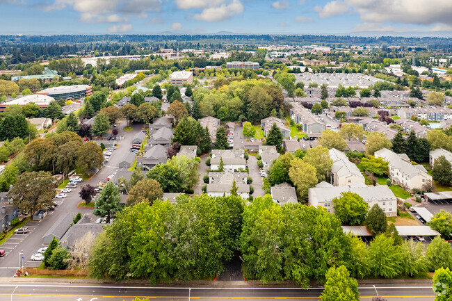 Aerial Photo - Mall Oaks Town Homes