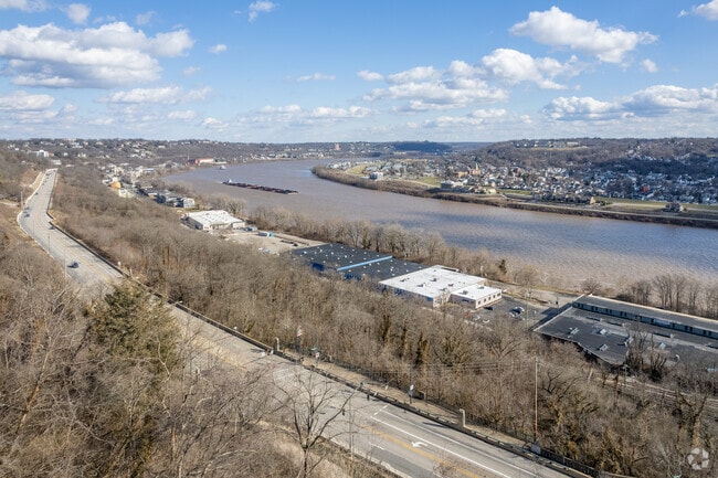 Eden Park is close to the water in Mount Adams.